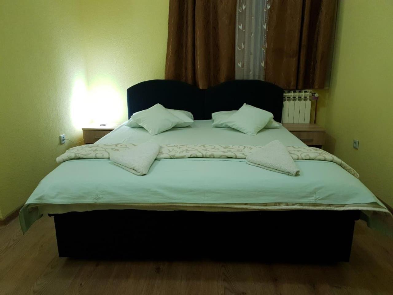 דובוי Motel Magistrala מראה חיצוני תמונה