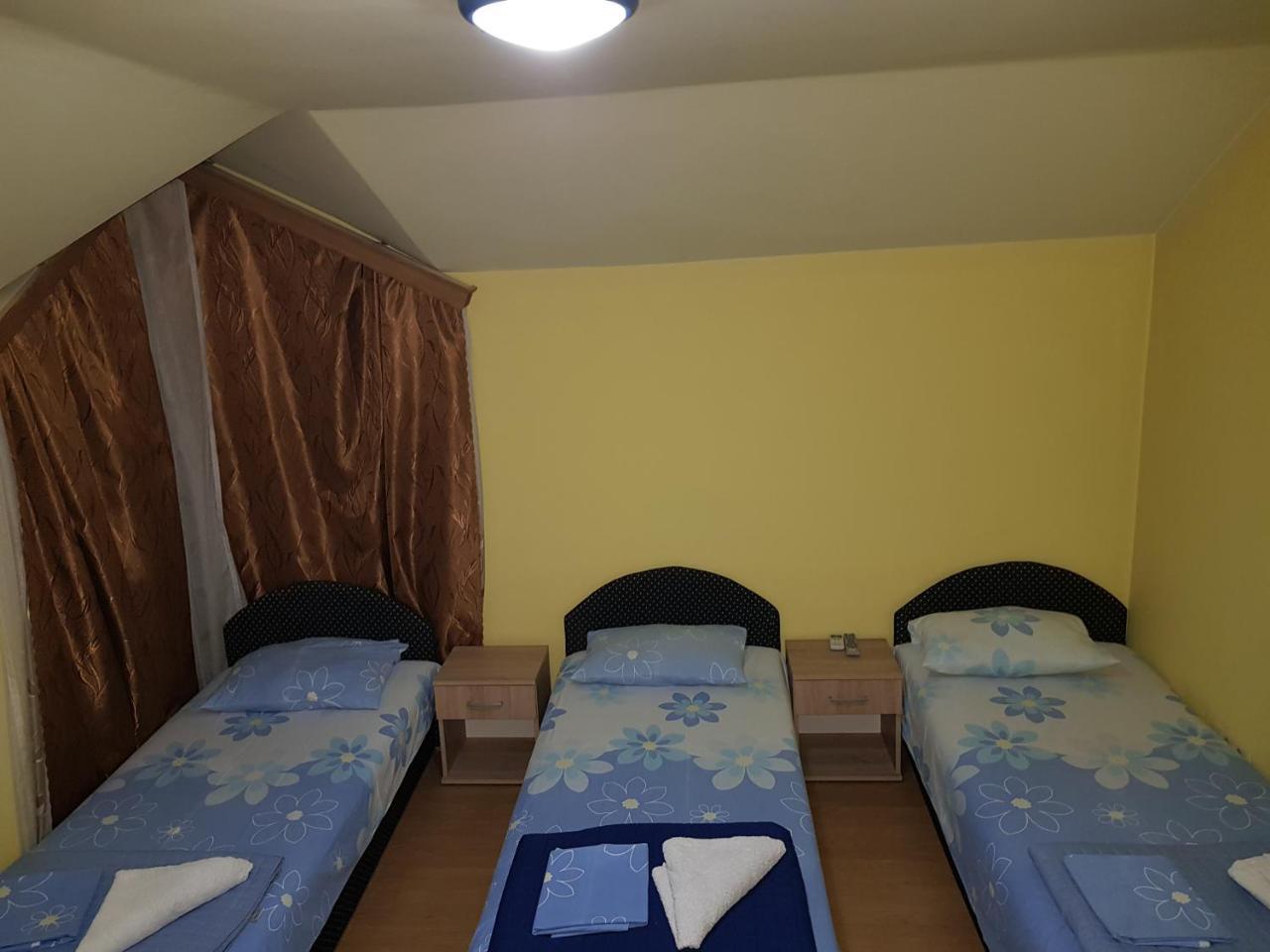 דובוי Motel Magistrala מראה חיצוני תמונה